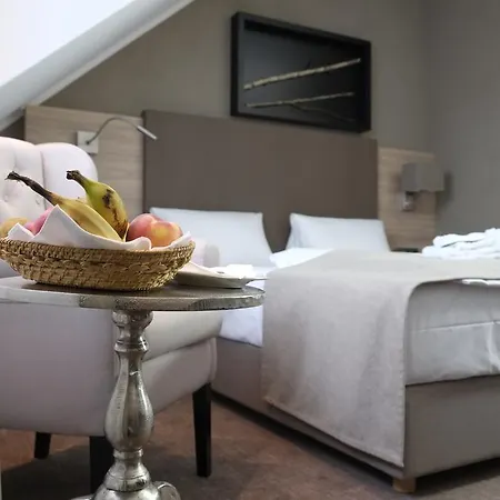 Brunnenhof International Hotel